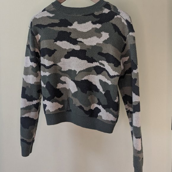 Camo Sweater - Picture 3 of 3